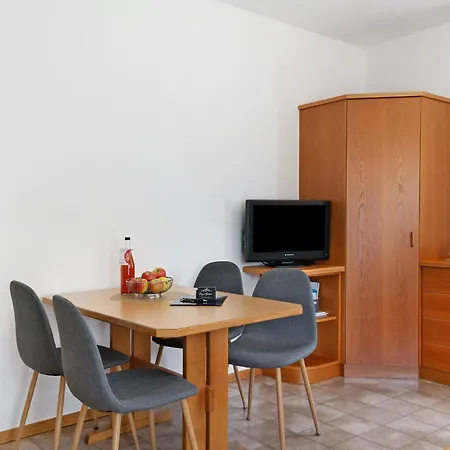 Mayr Zwei Apartment *